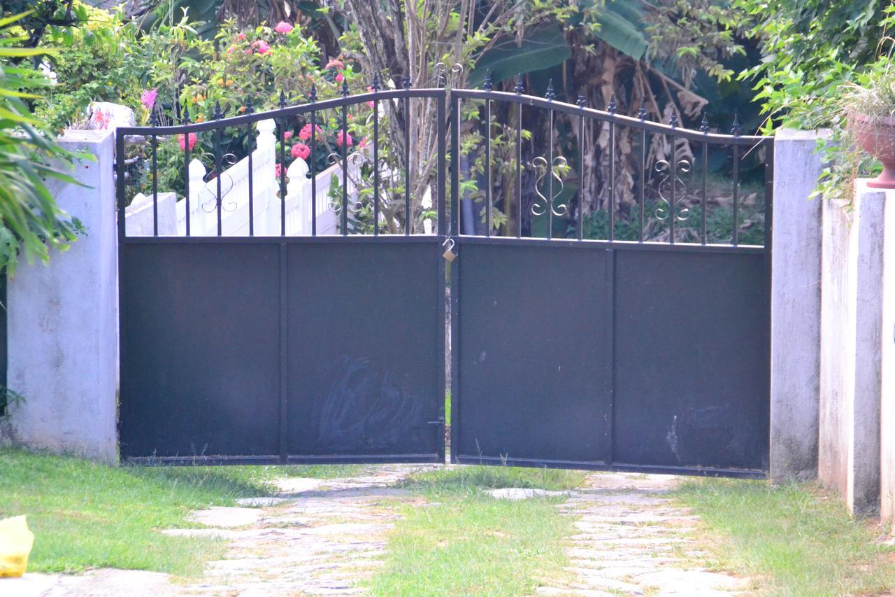 Ocean Bird & Wanita's Self Catering Chalet *